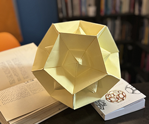 Geometric Dodecahedron Masterpiece – Polyhedra Origami